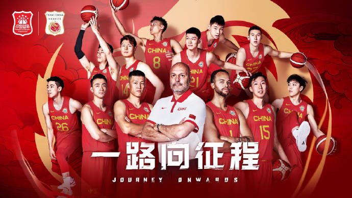 边摸边舔